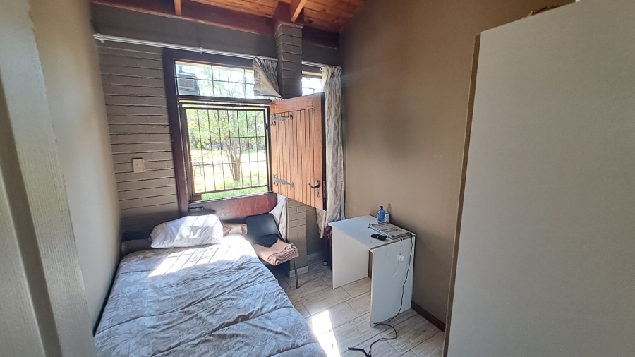 16 Bedroom Property for Sale in Universitas Free State